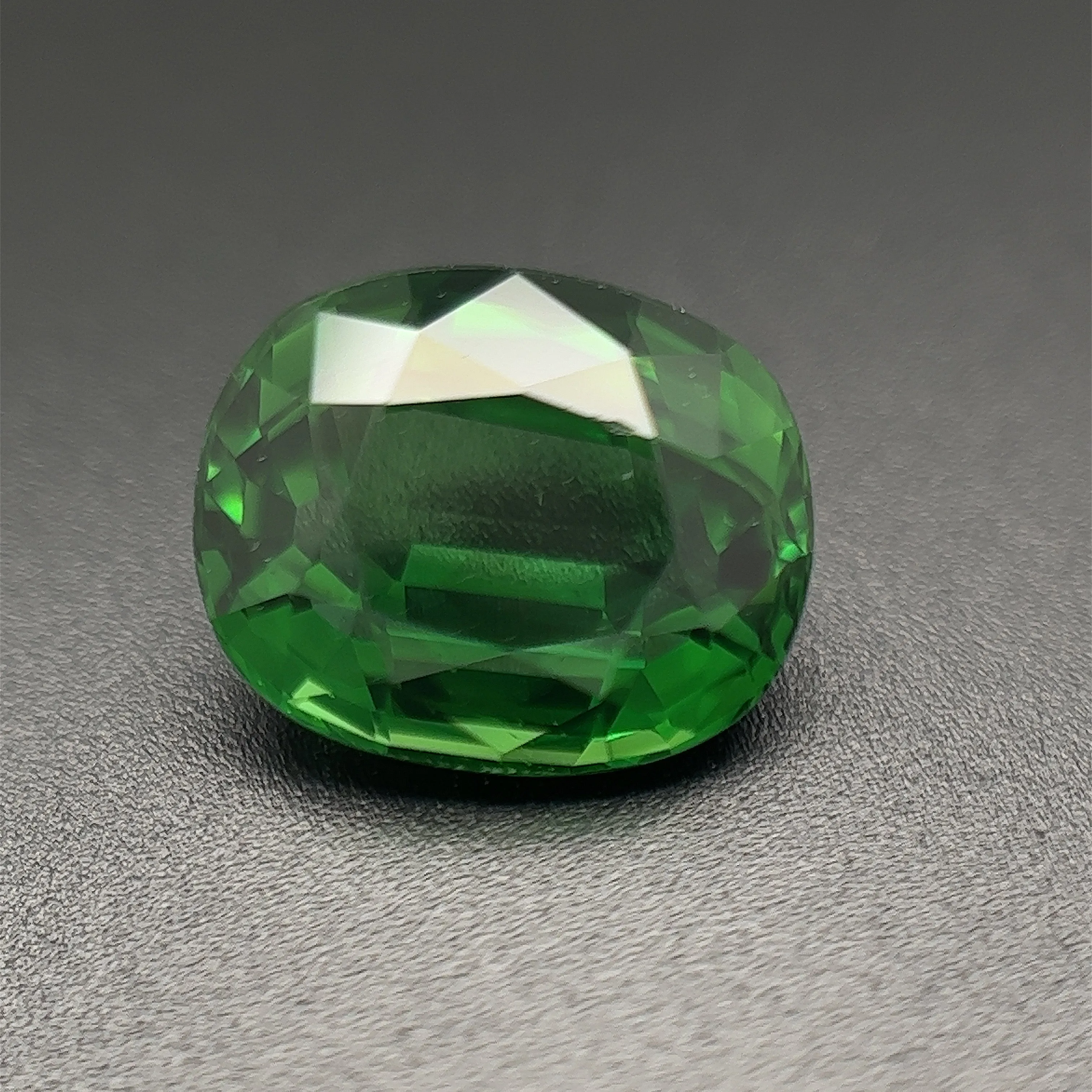 3.98CT CHROME TOURMALINE