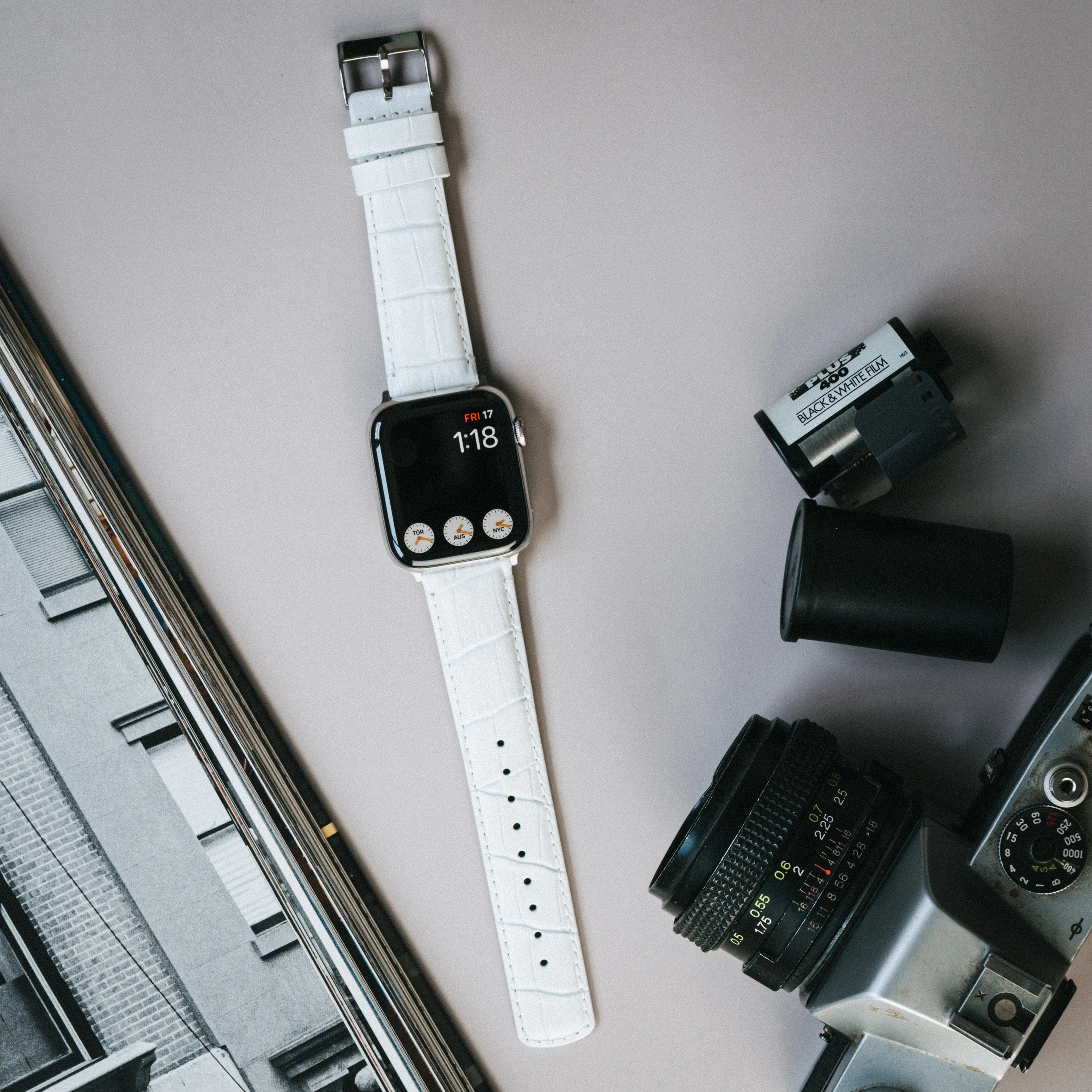 Apple Watch White Alligator Grain Leather Watch Band