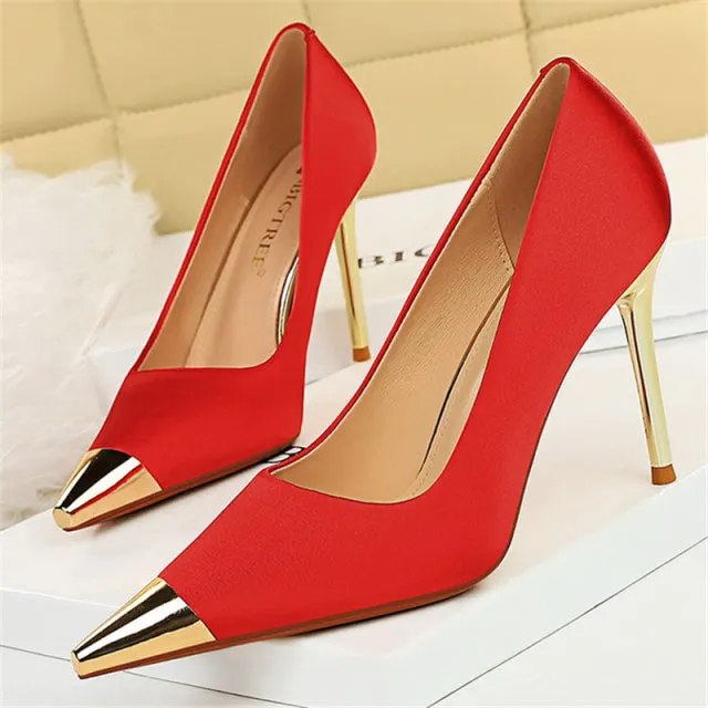 Bleeding Love High Heels Shoes