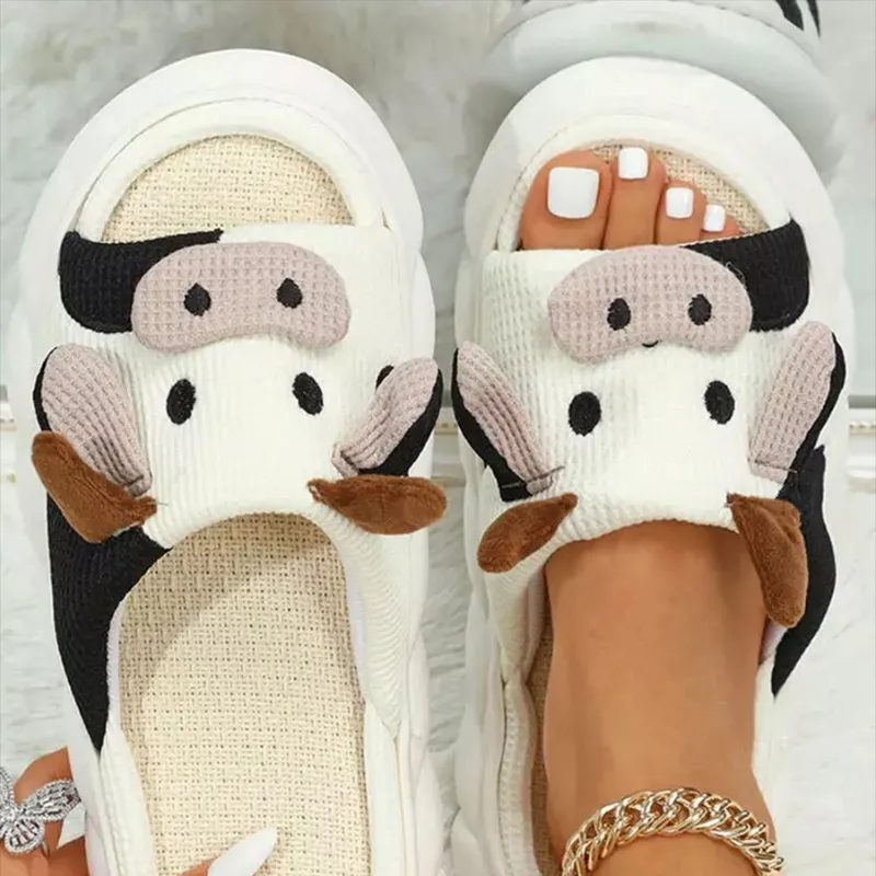 Cow Platform Slide Slippers