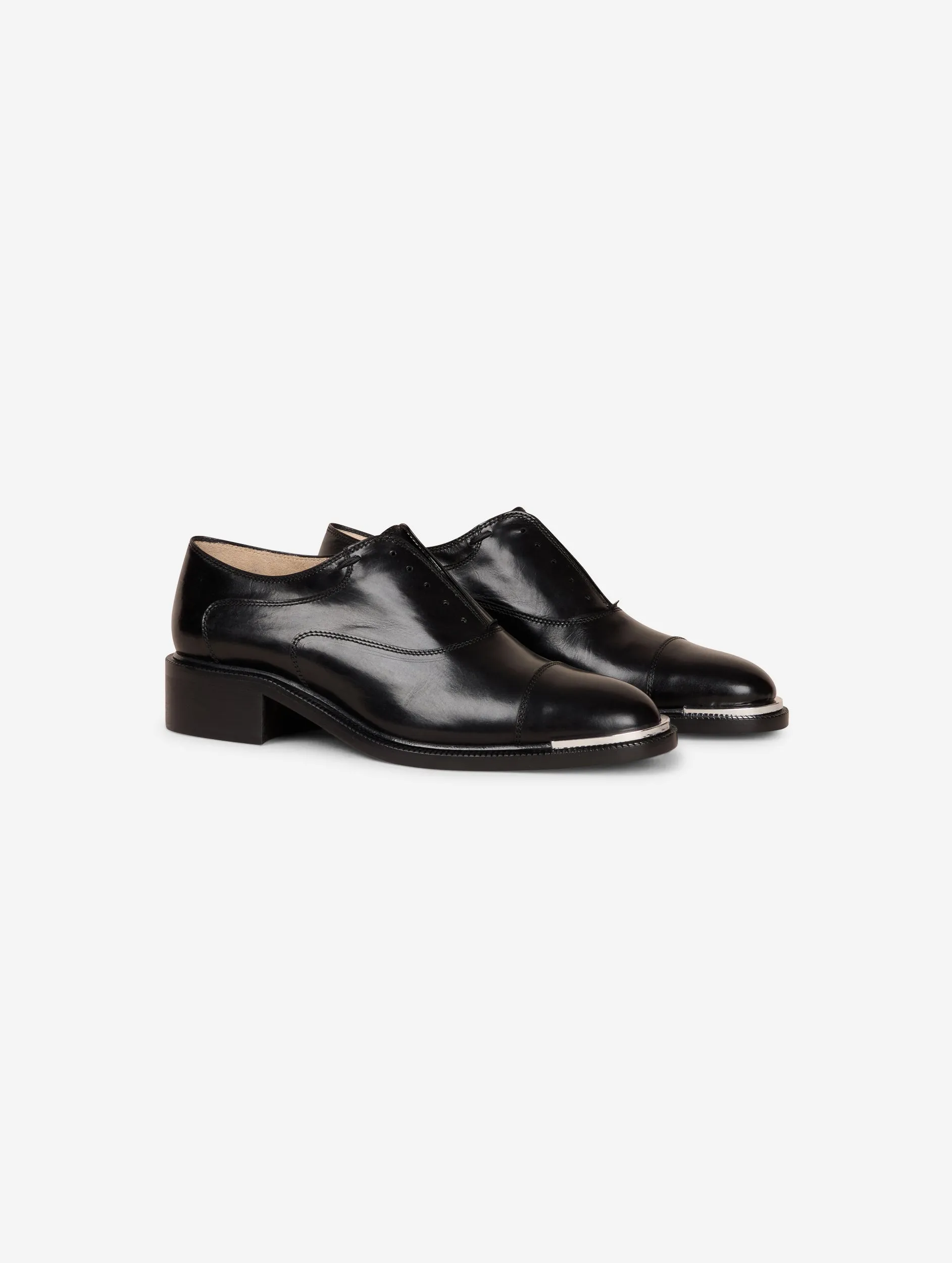 Derbies en cuir noir