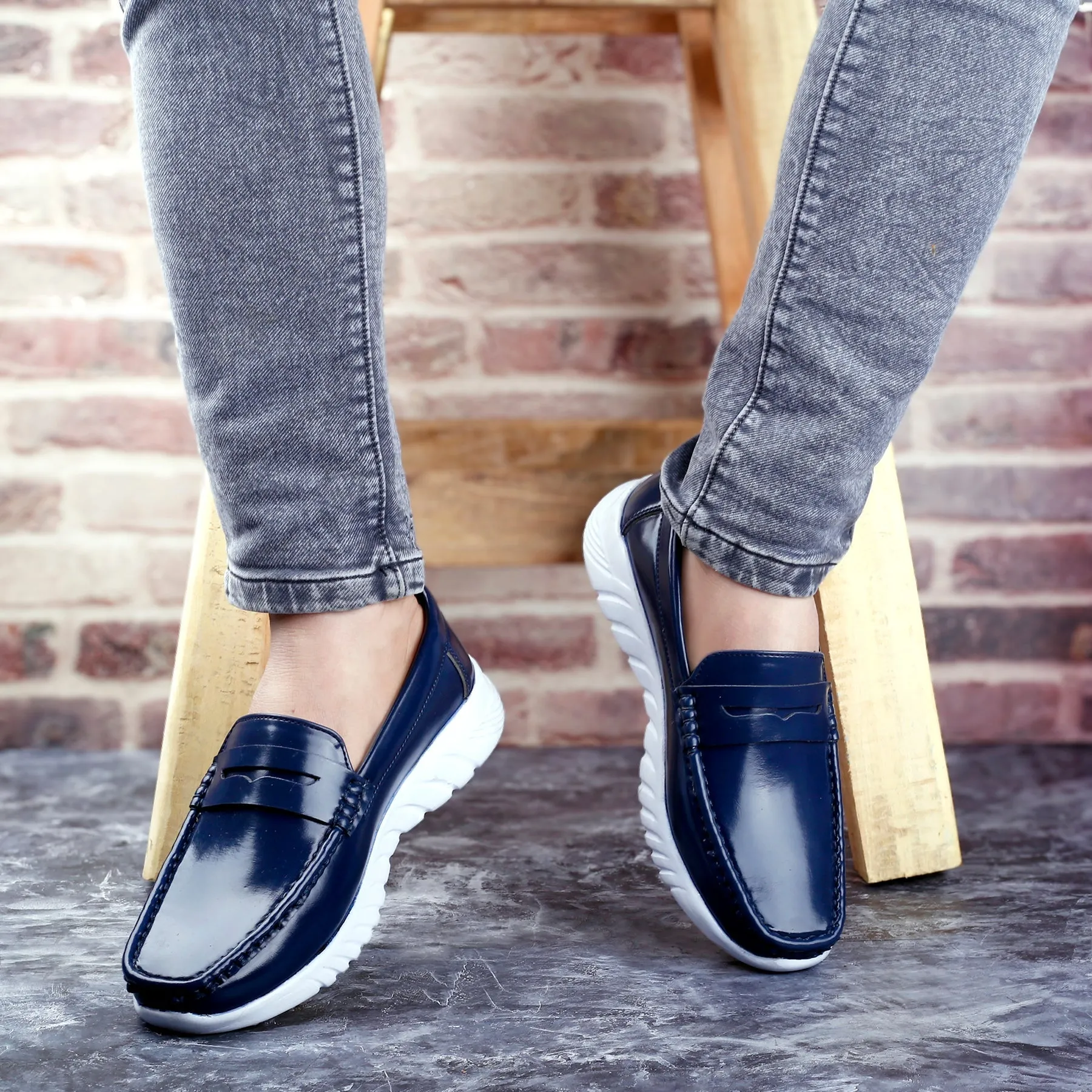 Men's Fashionable Slip-On Loafers And Moccasins Shoes