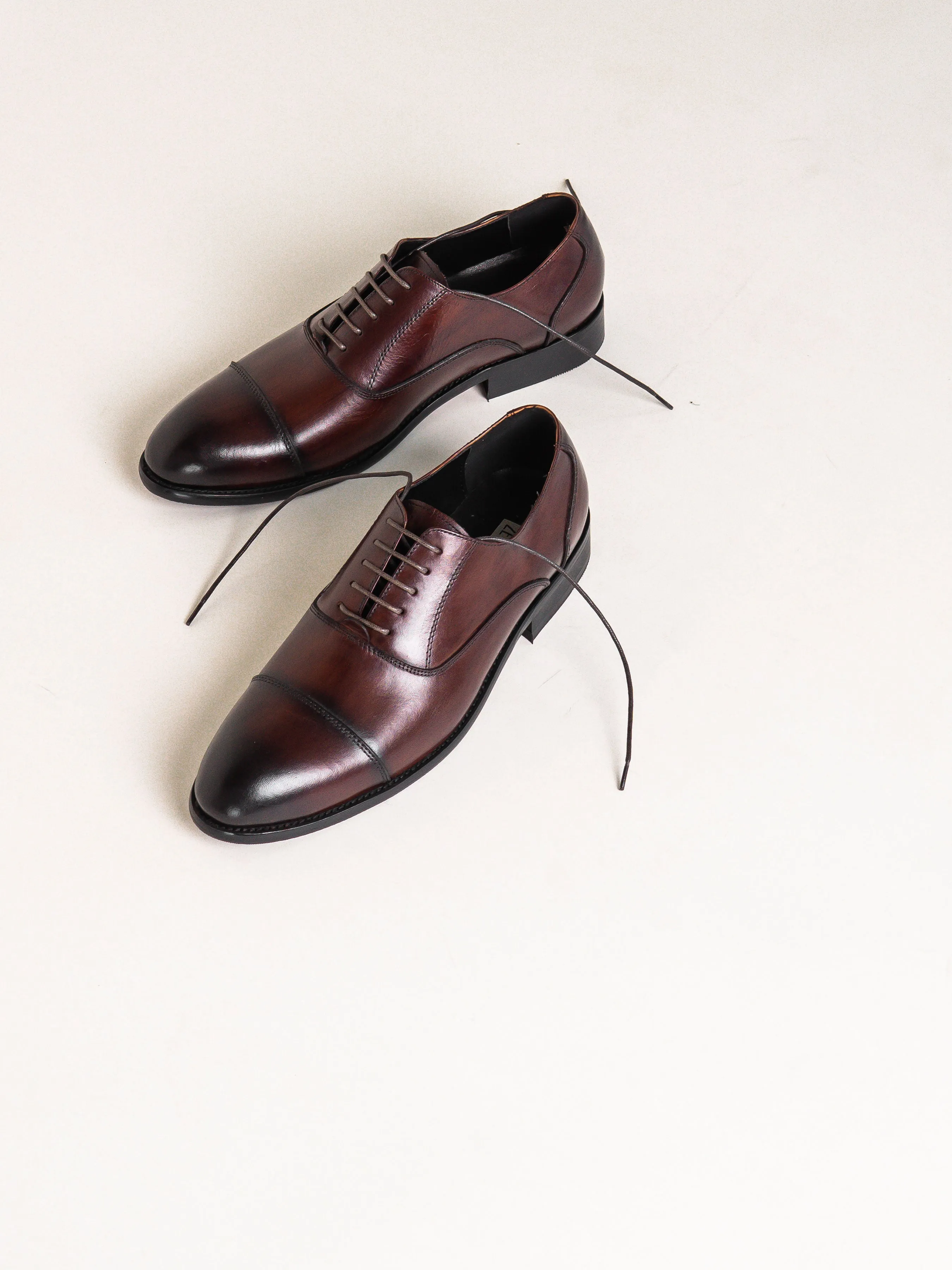 Oxford Cap Toe - Dark Brown Lace Up (Hand Painted Patina)