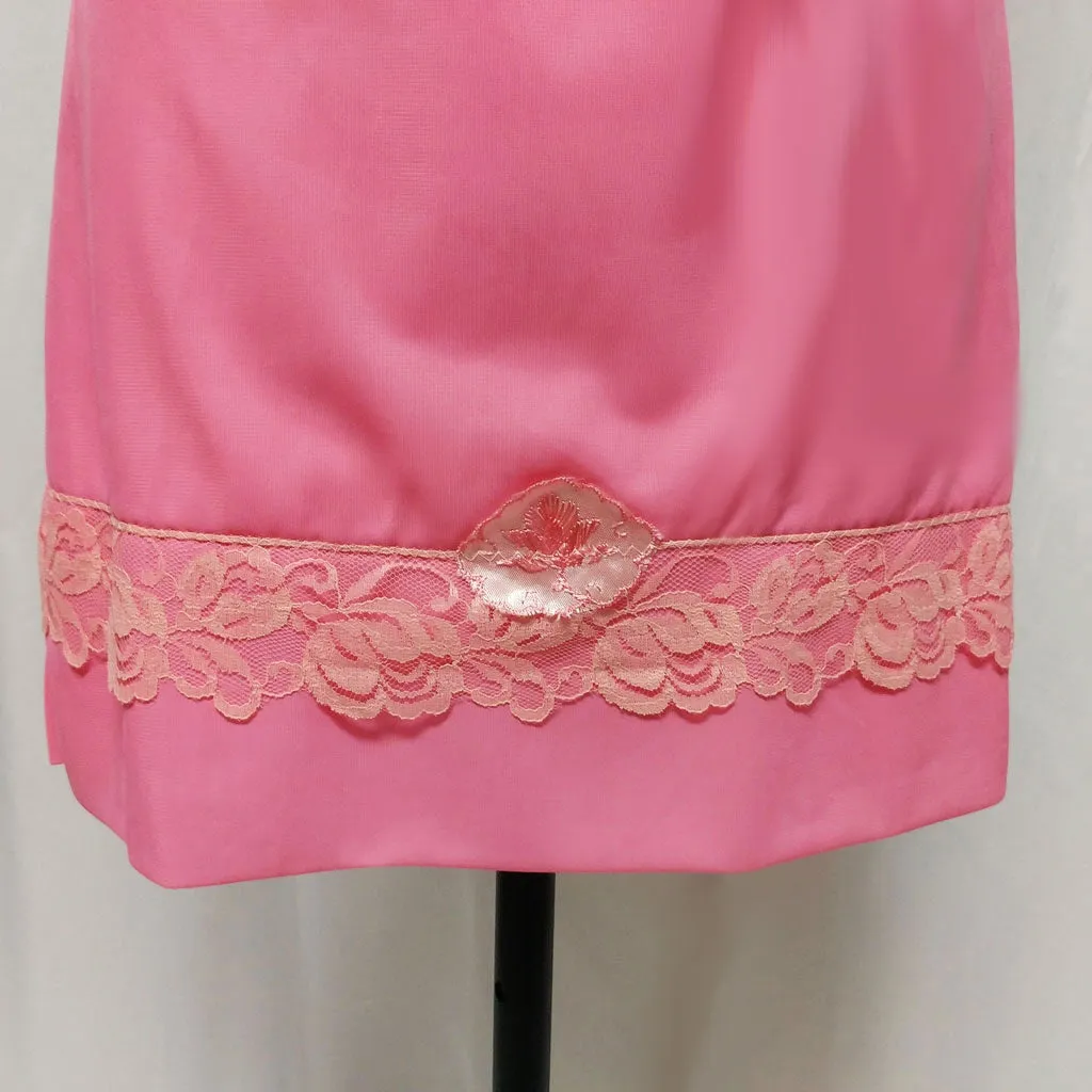 *VINTAGE '50s BERTHA'S LADIES UNDERWEAR LACE & SATIN EMBROIDERED APPLIQUE HALF SLIP IN PINK PEONY