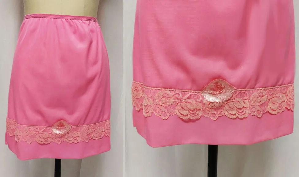 *VINTAGE '50s BERTHA'S LADIES UNDERWEAR LACE & SATIN EMBROIDERED APPLIQUE HALF SLIP IN PINK PEONY