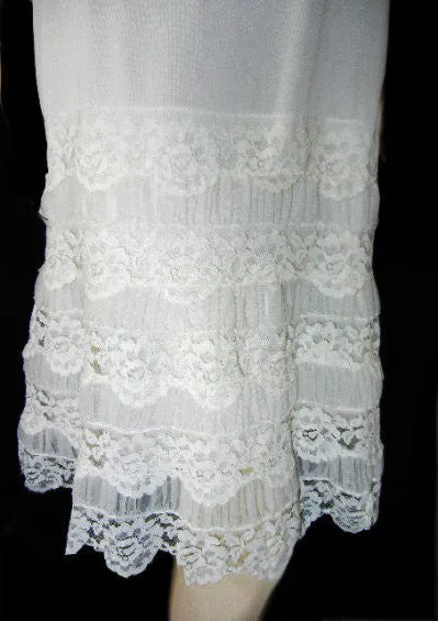 *VINTAGE CAROL BRENT LINGERIE 4-TIER RUCHED NYLON & LACE HEM NYLON TRICOT SLIP IN WEDDING CAKE