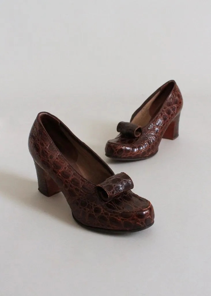 Vintage Early 1940s La Valle Art Deco Pumps